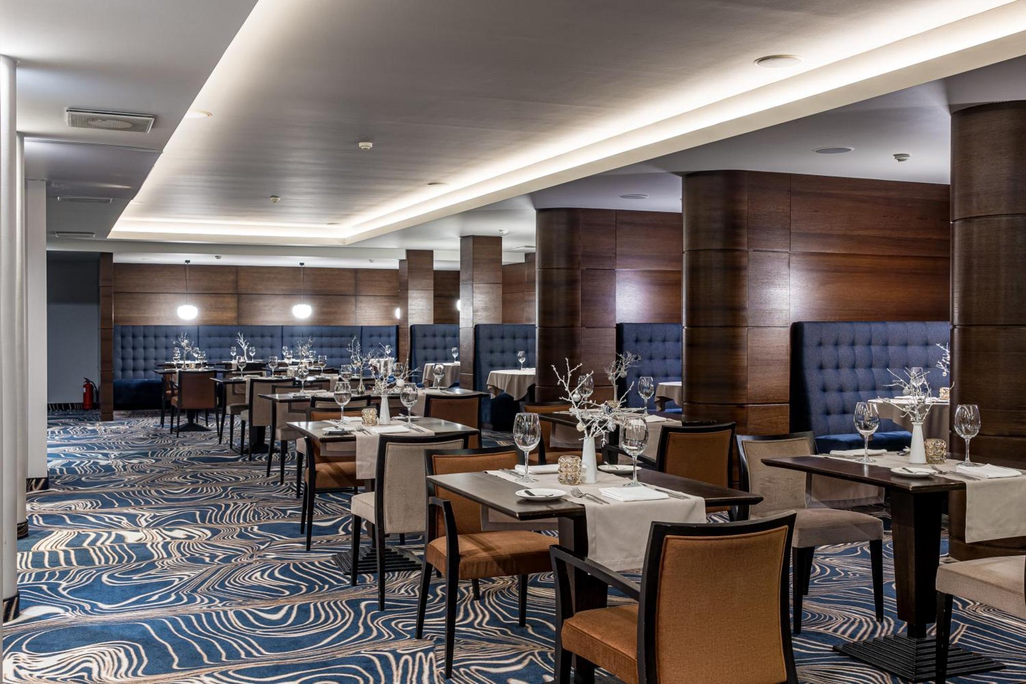 Mercure Palanga Vanagupe Resort & Spa מראה חיצוני תמונה The restaurant